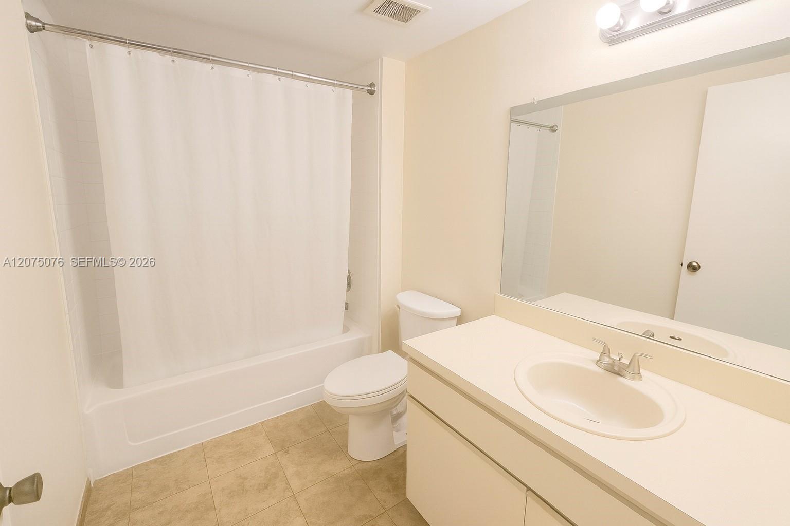 9999 Summerbreeze Drive 216 Property Photo 6