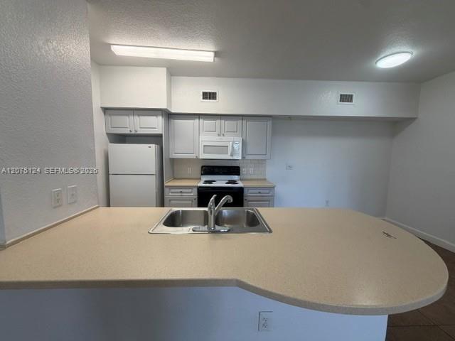 2210 Hammock Square Drive 306 Property Photo 3