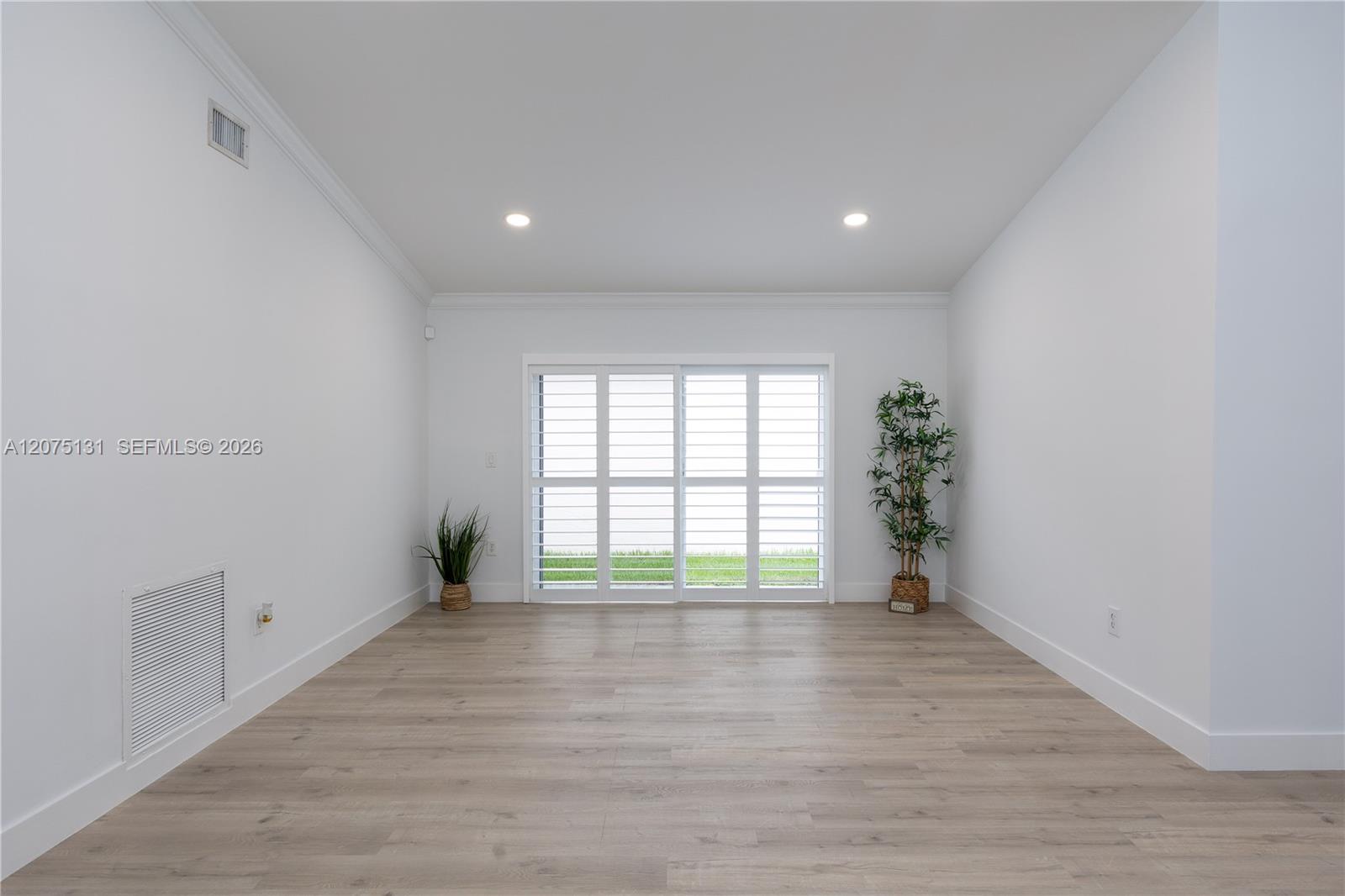 46 Gables Boulevard Property Photo 10