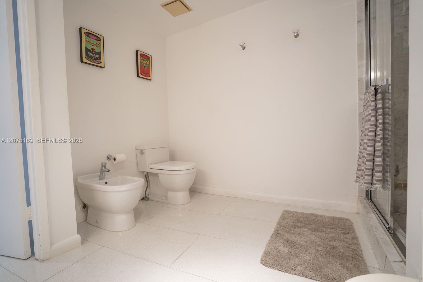 9 Island Avenue 1806 Property Photo 12