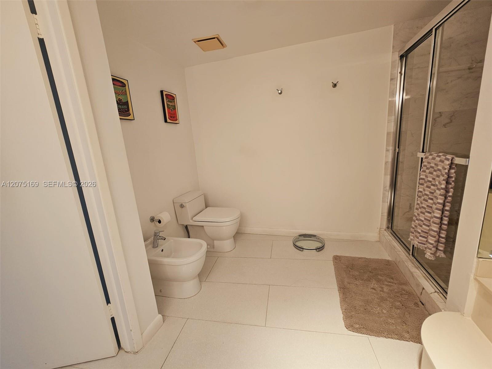 9 Island Avenue 1806 Property Photo 13