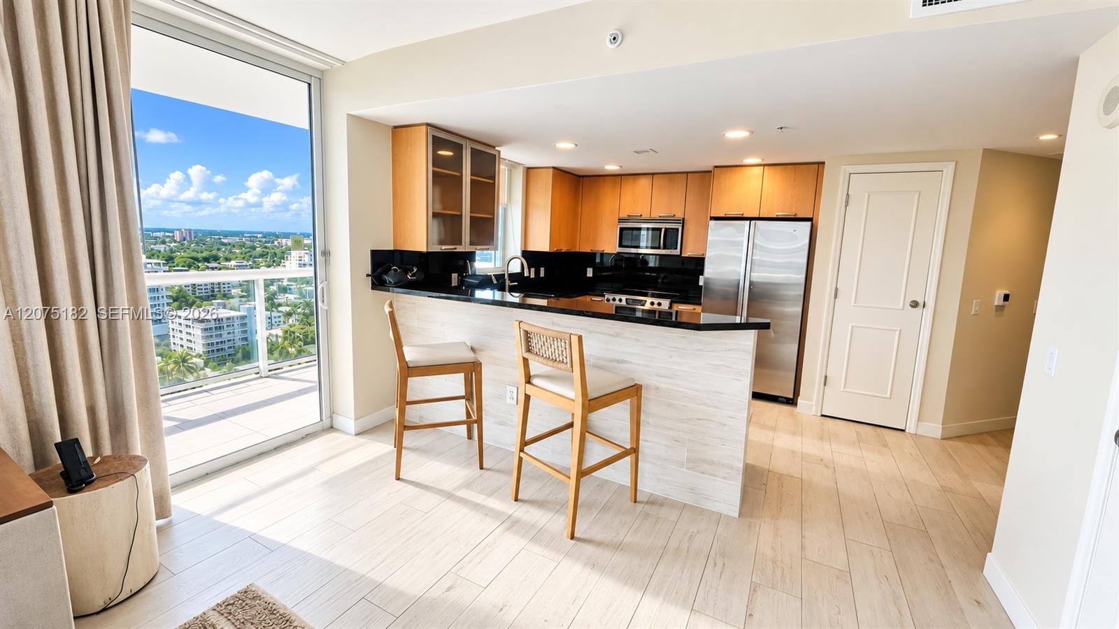 505 N Fort Lauderdale Beach Boulevard 1801 Property Photo 8