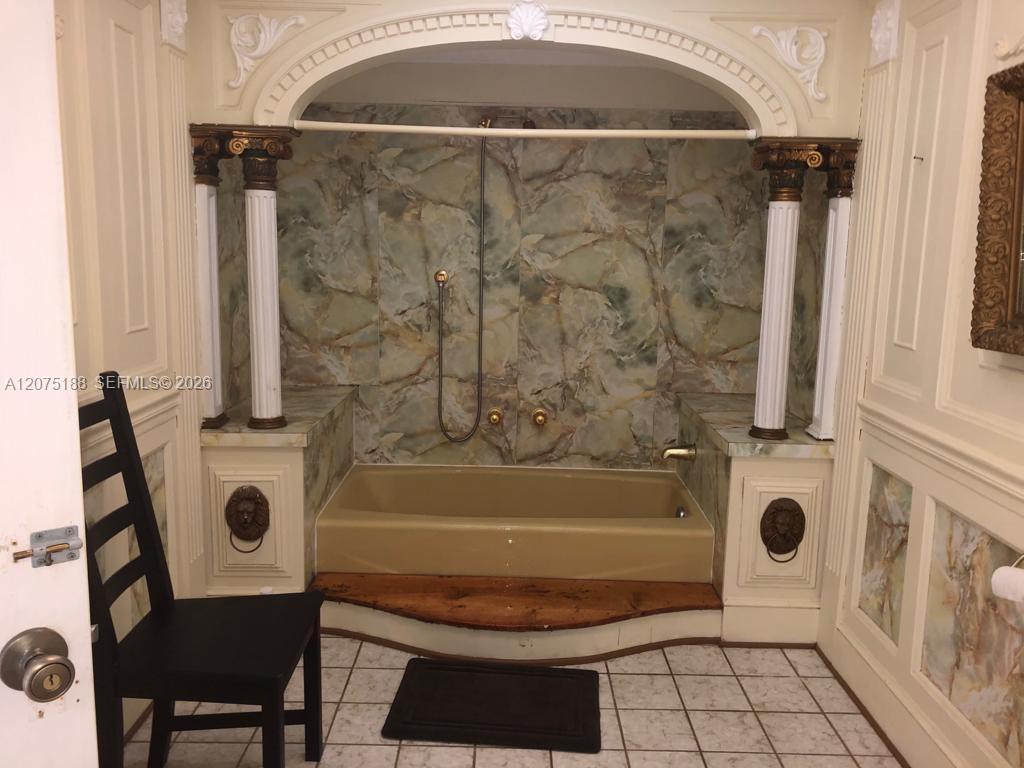 A12075188 Property Photo 3