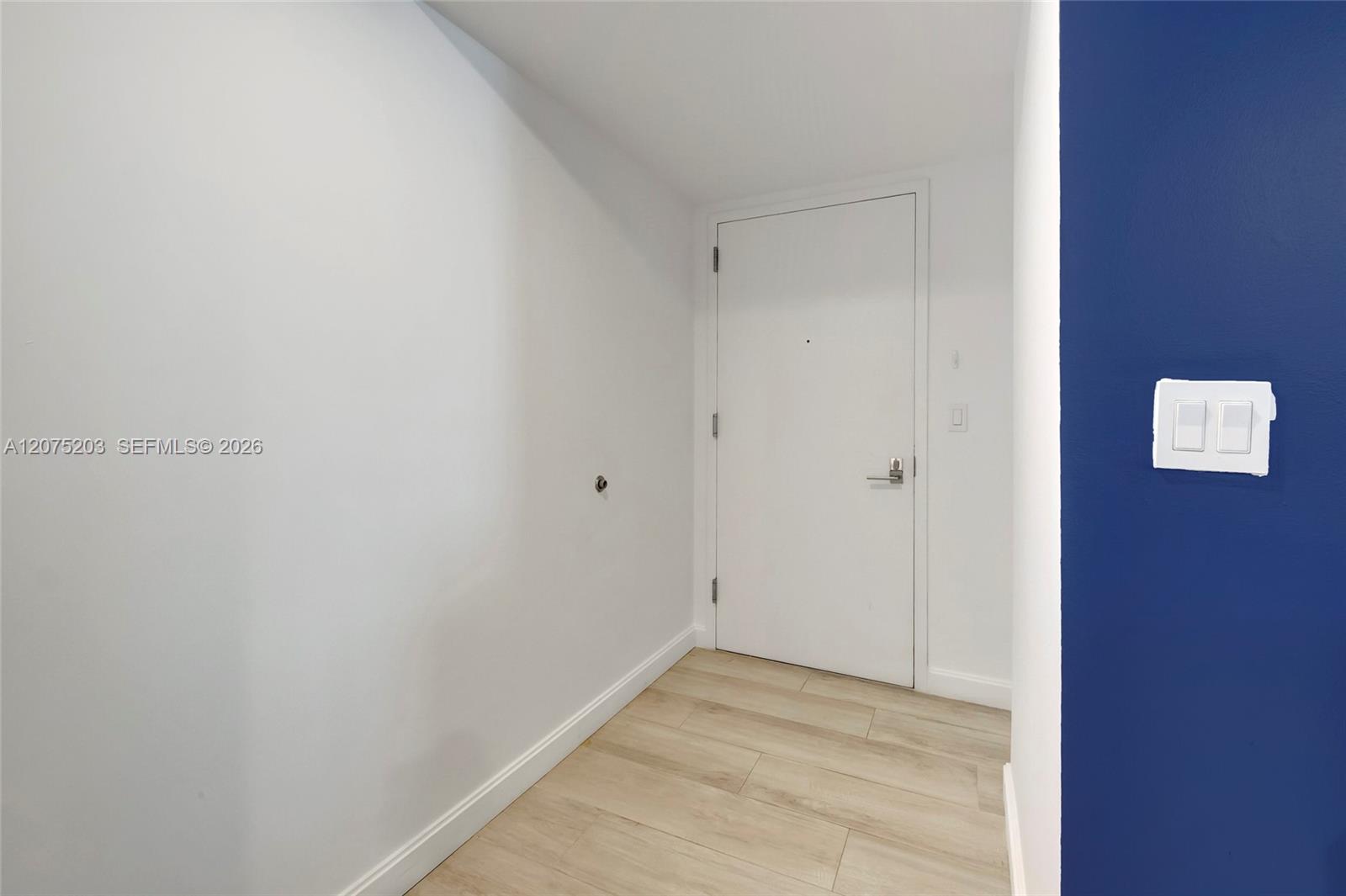 A12075203 Property Photo 23