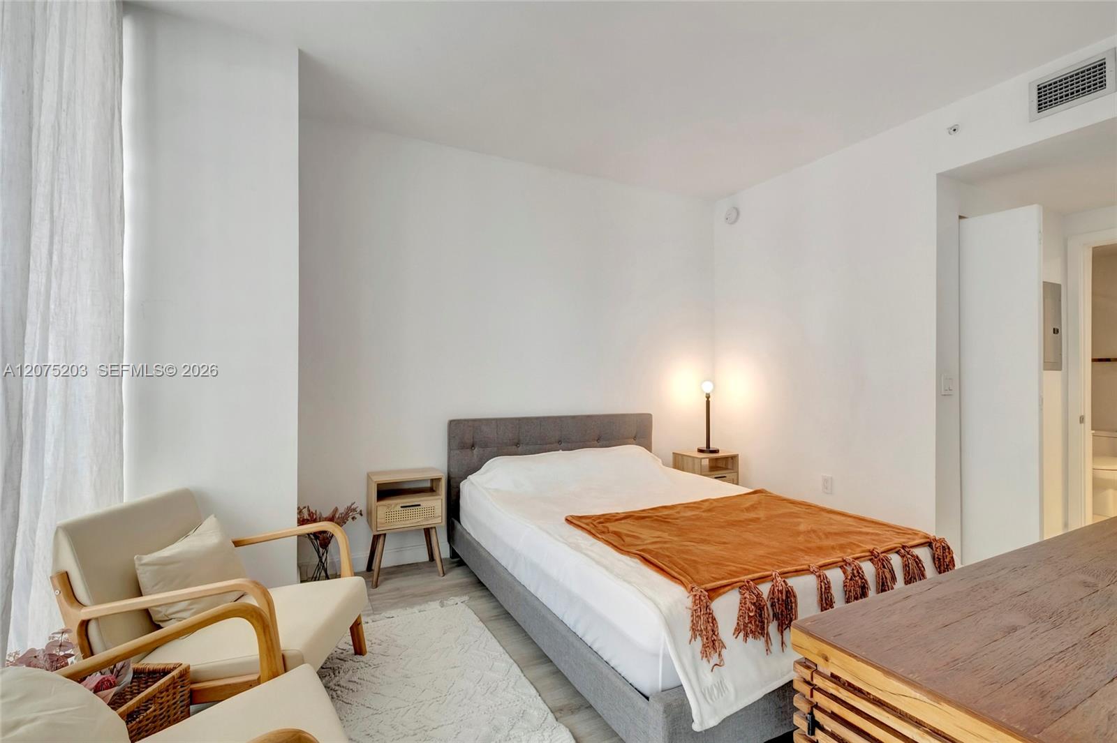 A12075203 Property Photo 35