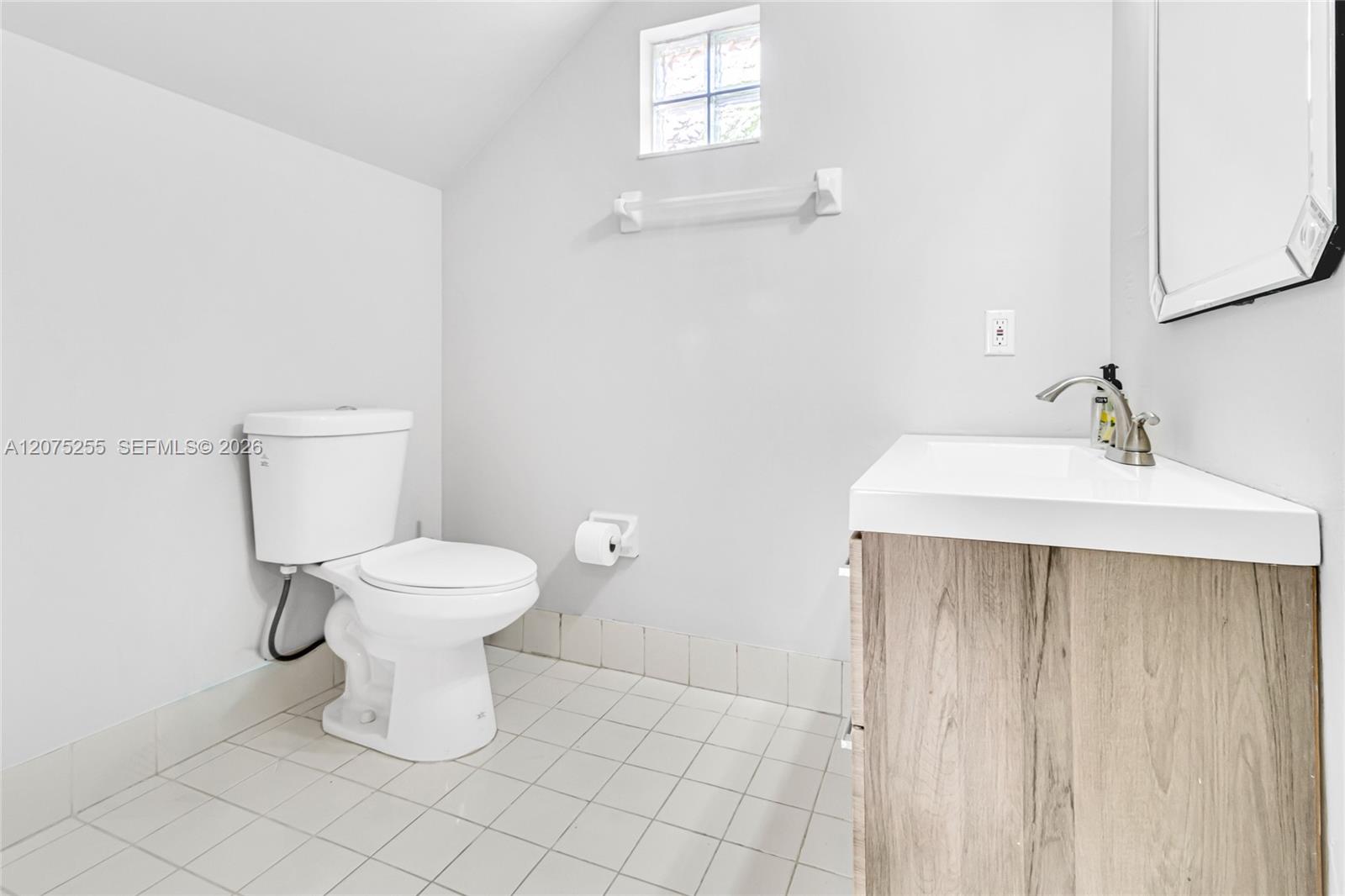 3884 Nw 63rd Terrace Property Photo 13