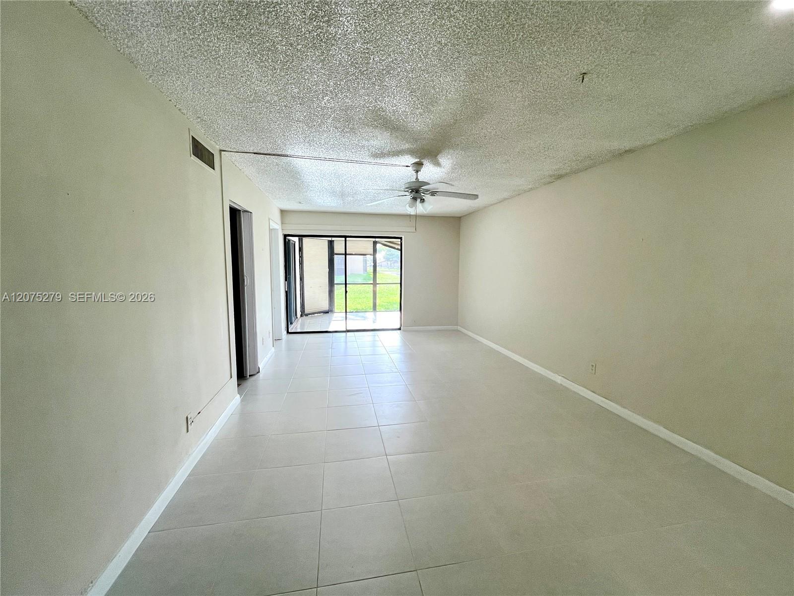 3252 Foxcroft Road 104 Property Photo 5