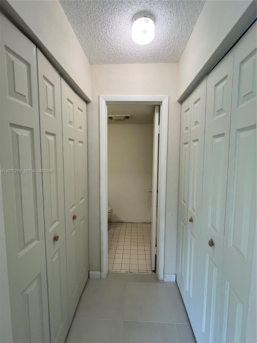 3252 Foxcroft Road 104 Property Photo 8