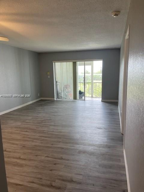 950 Hillcrest Drive 506 Property Photo 1