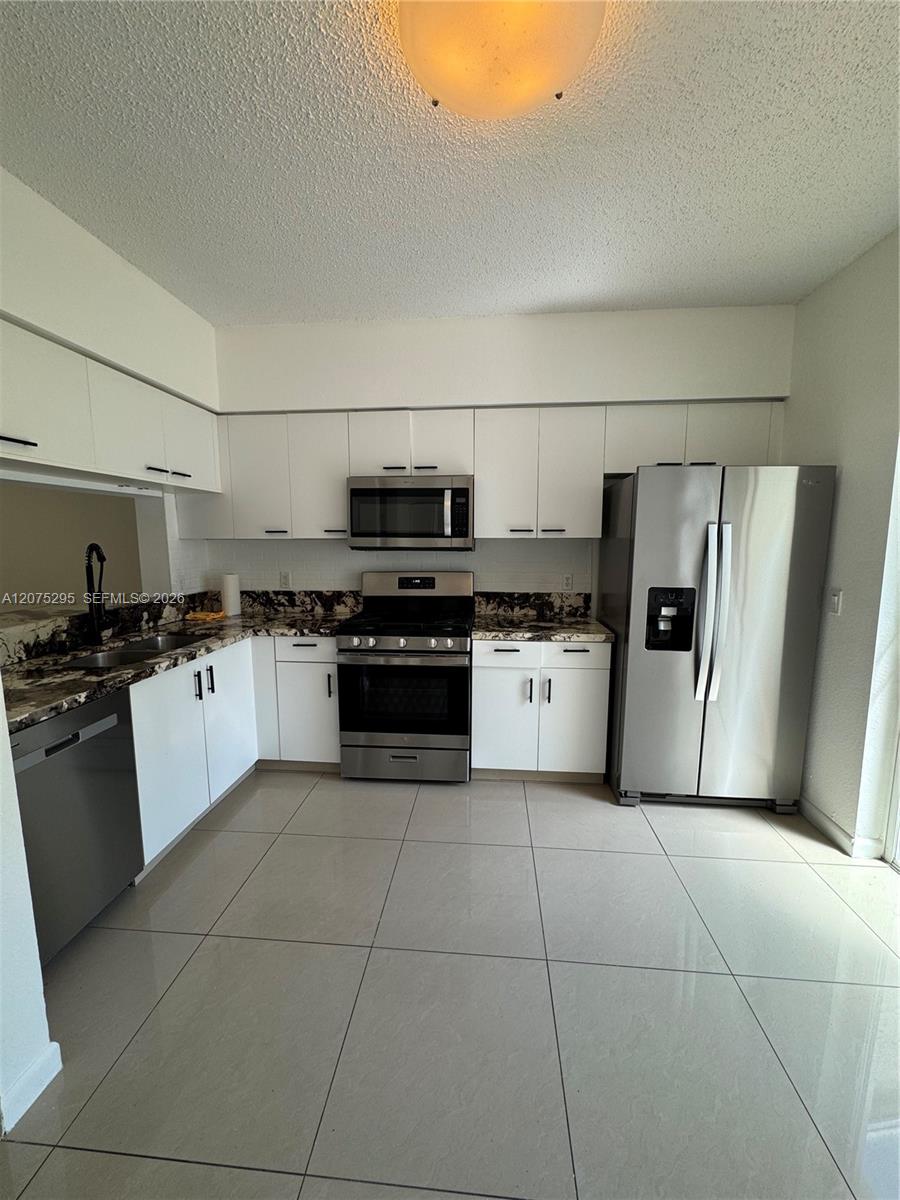 8207 San Carlos Circle 8207 Property Photo 1
