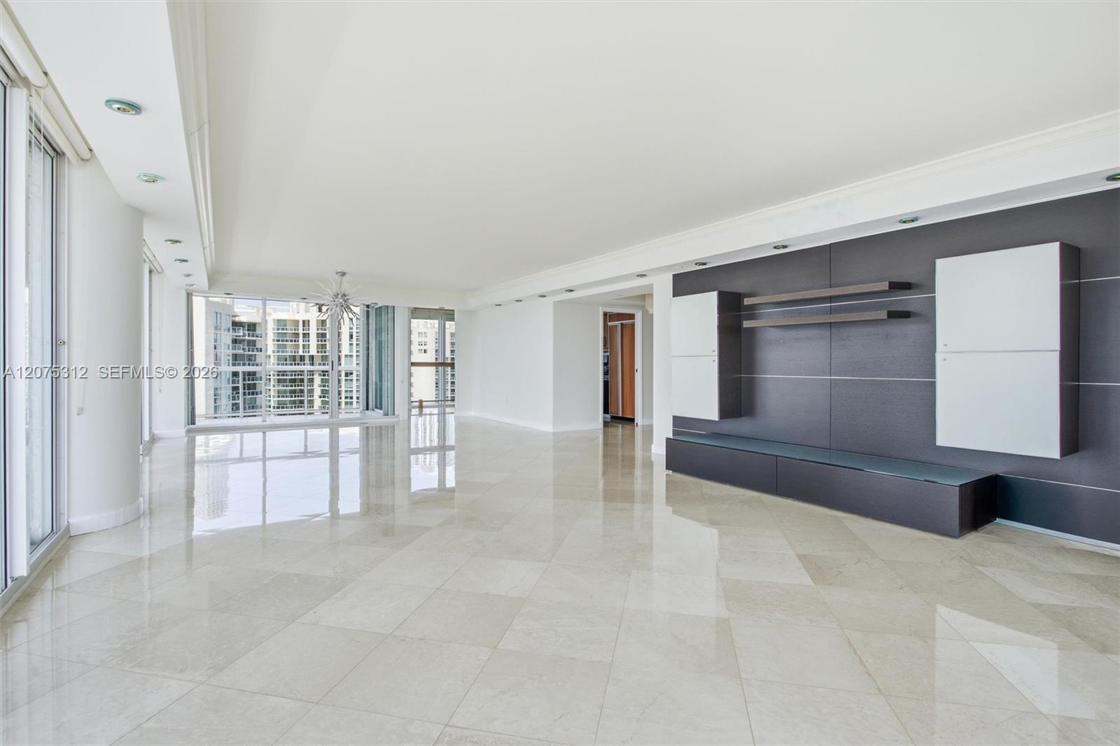16500 Collins Avenue 1856 Property Photo 14