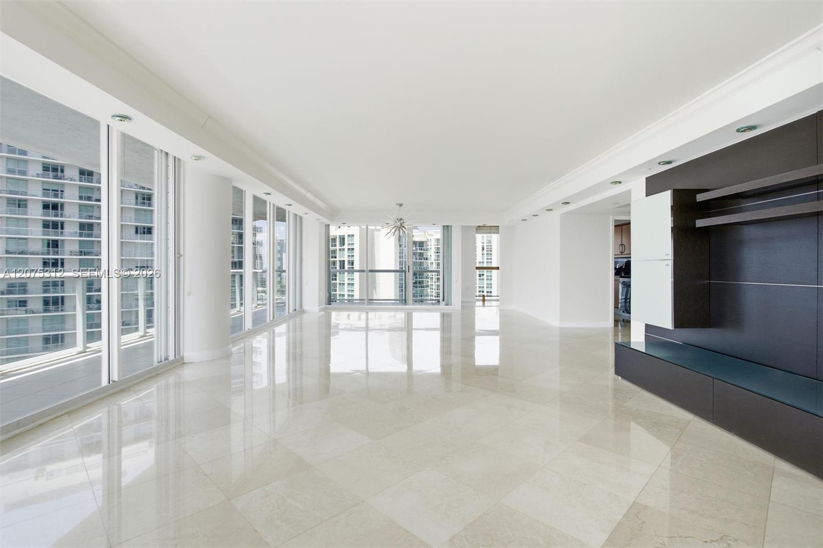 16500 Collins Avenue 1856 Property Photo 15