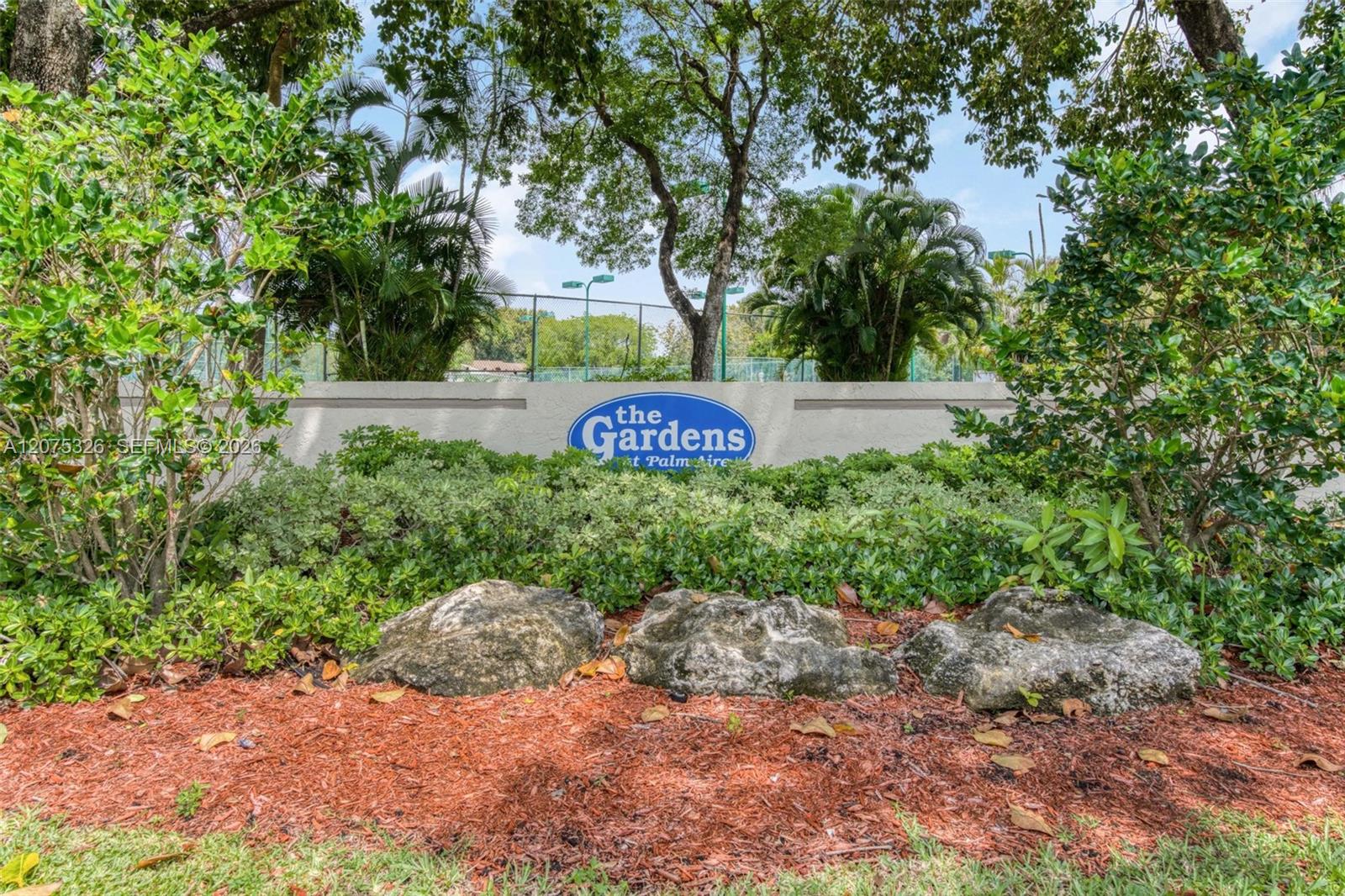 709 Gardens Drive 101 Property Photo 1