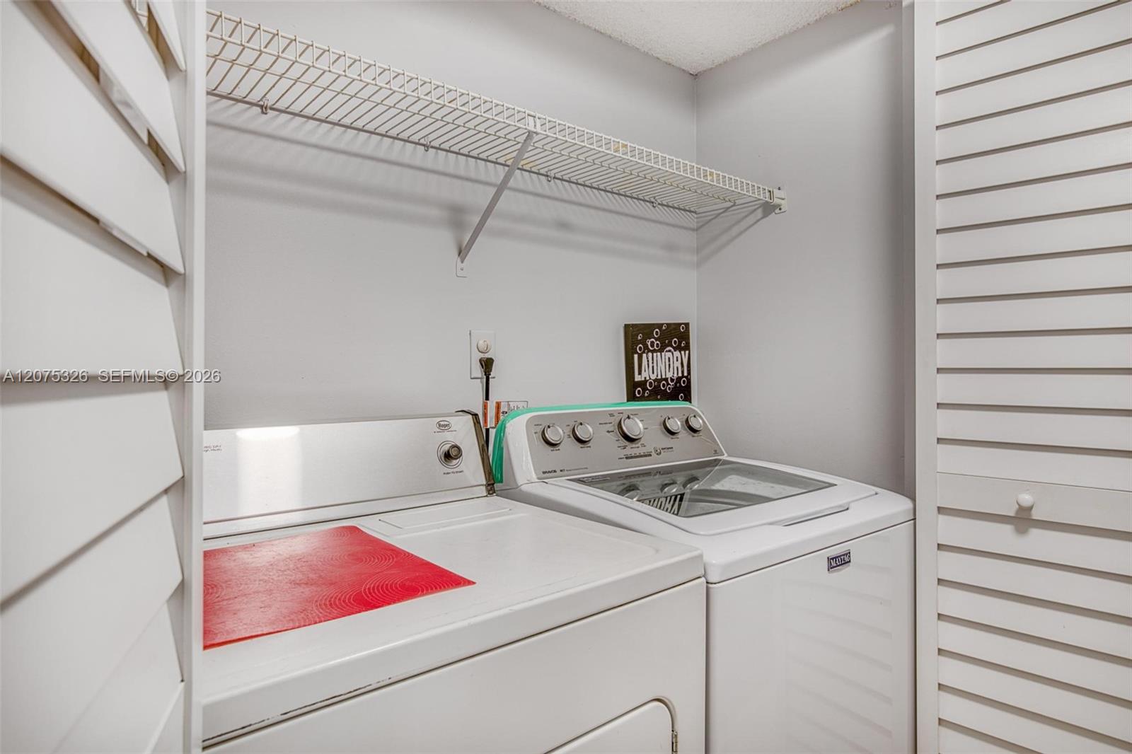 709 Gardens Drive 101 Property Photo 18