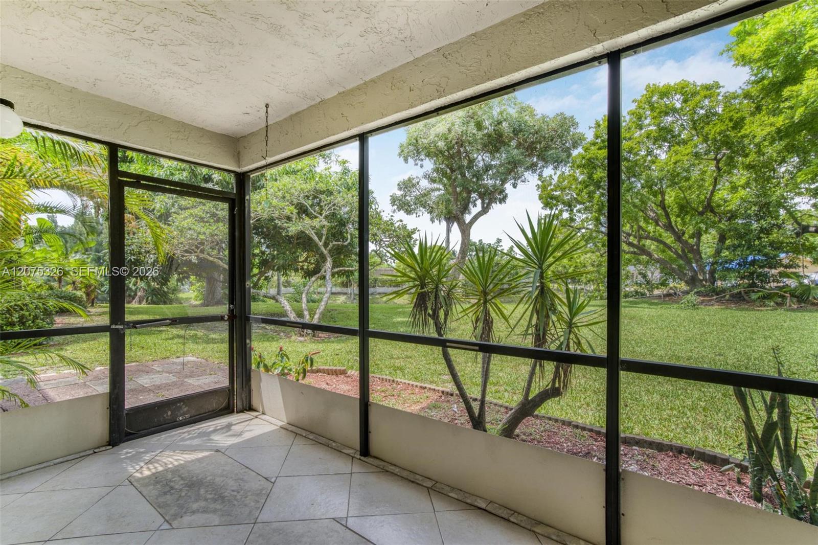 709 Gardens Drive 101 Property Photo 19