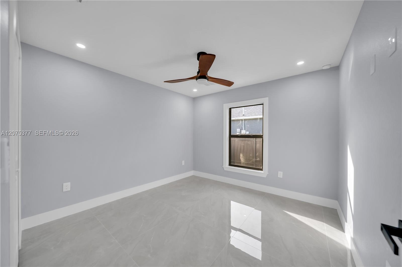 1111 Ne 19th Avenue Property Photo 22