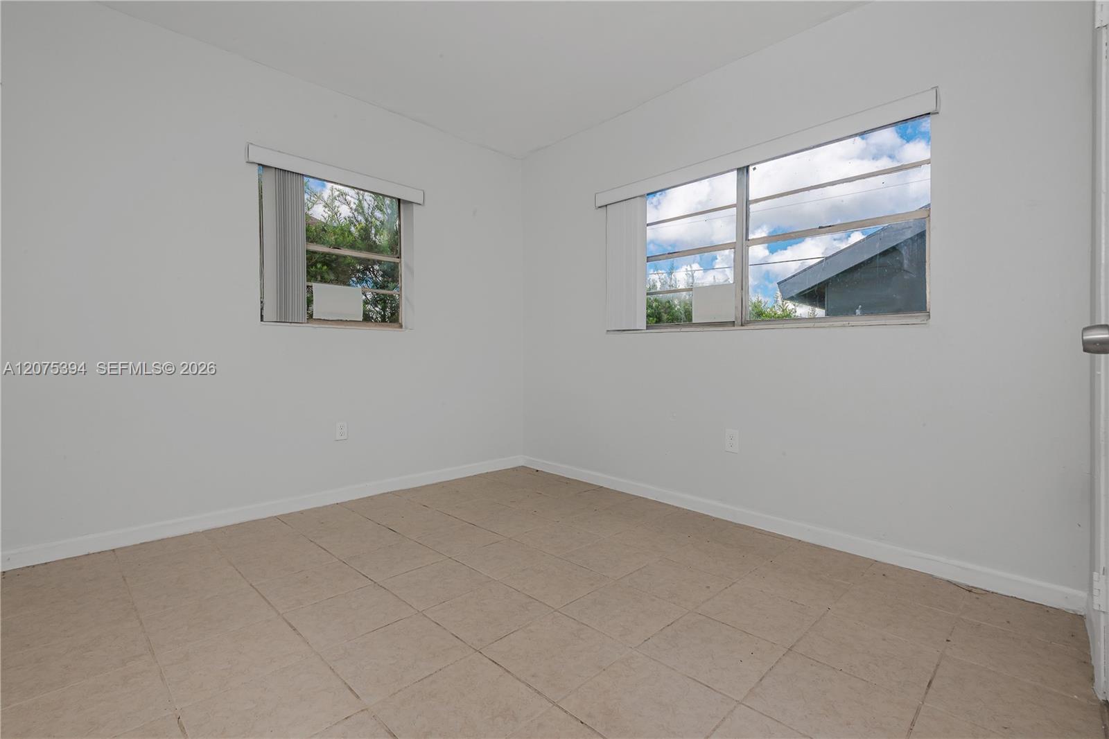 756 Nw 5 Street Property Photo 18