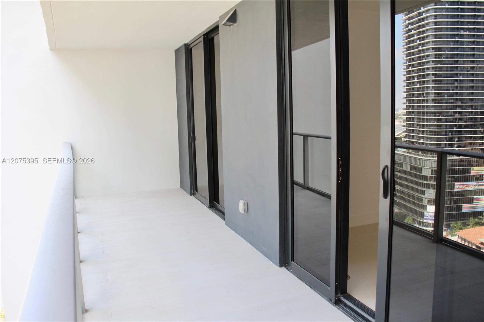 1010 Brickell Avenue 2009 Property Photo 21