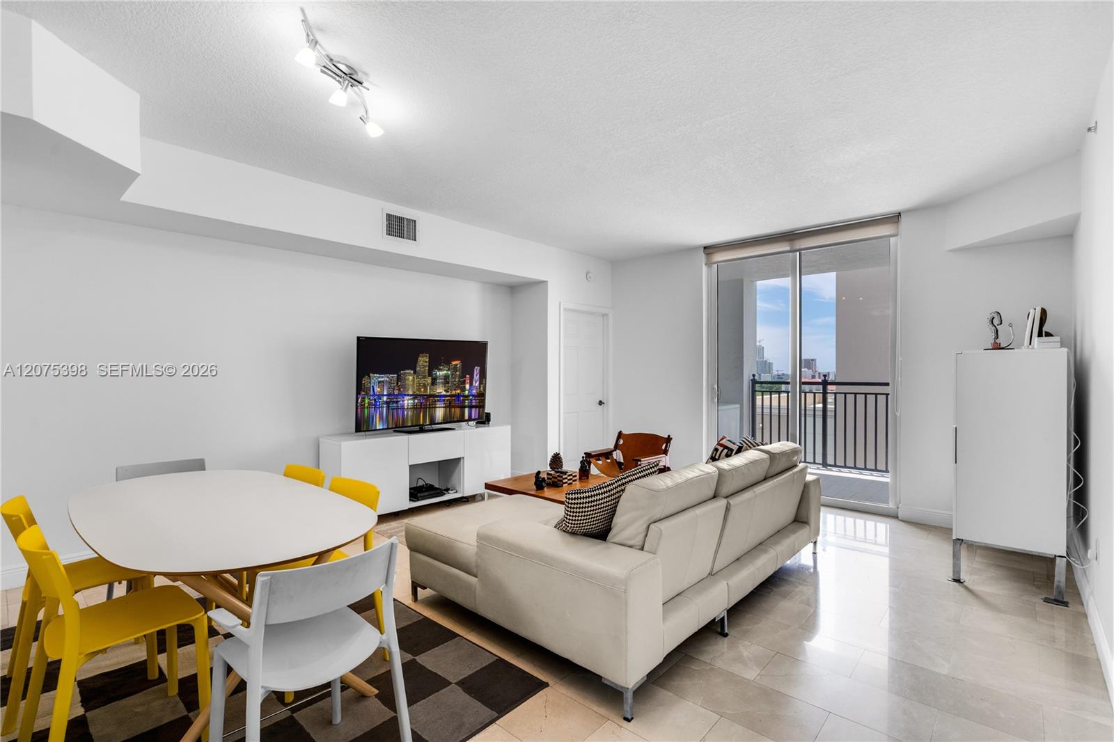 357 Almeria Avenue 1105 Property Photo 7