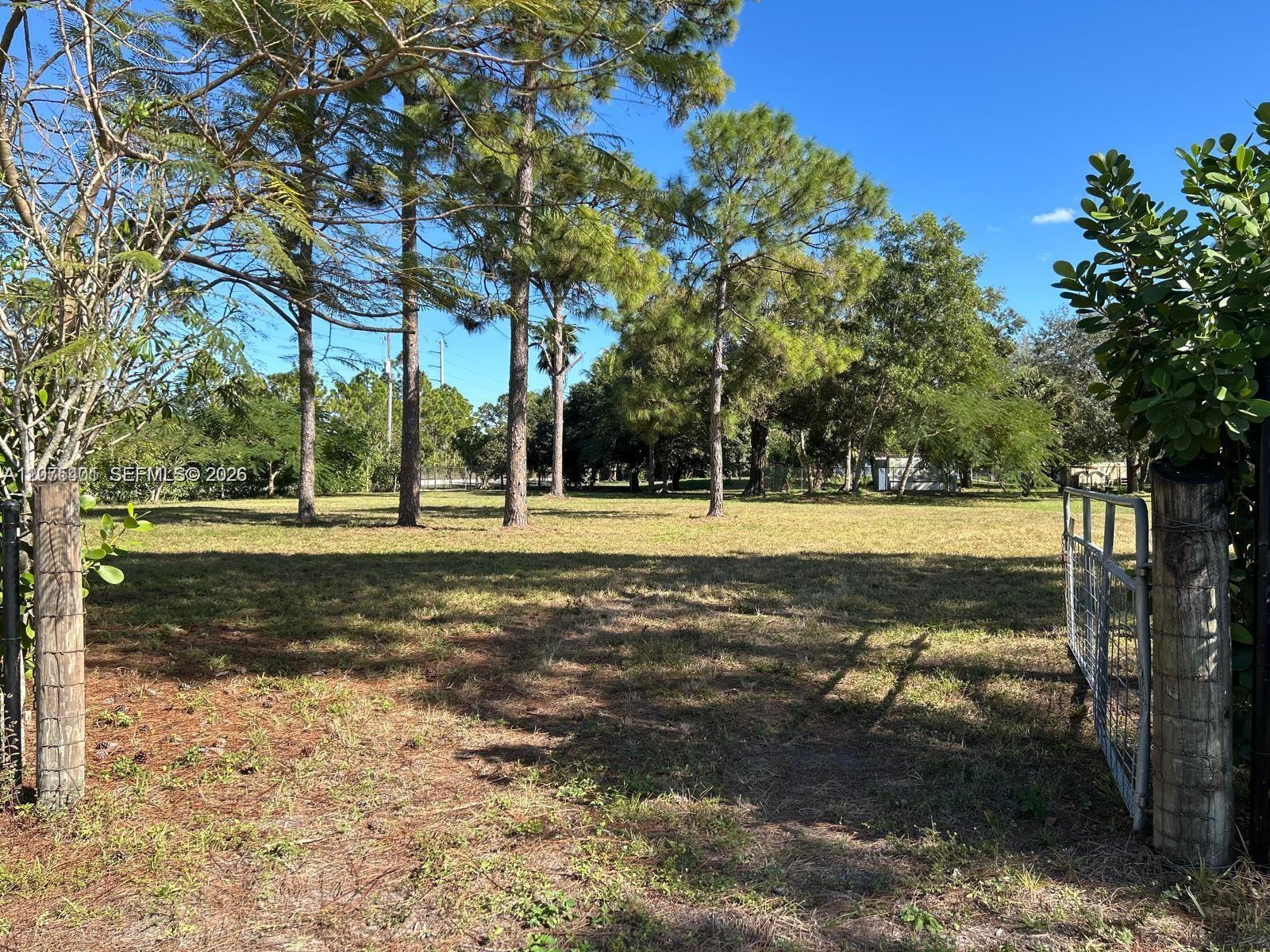 17924 50th Street Property Photo 6