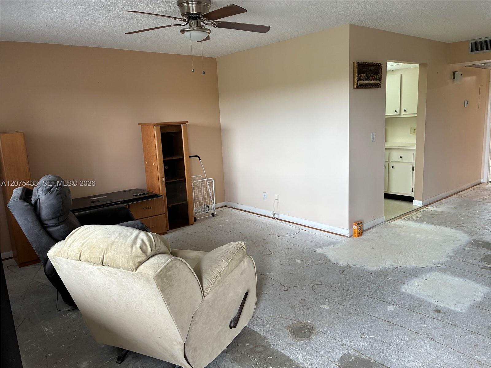 A12075433 Property Photo 2