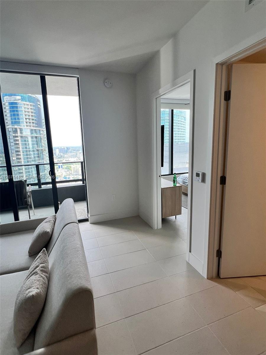 A12075440 Property Photo 11