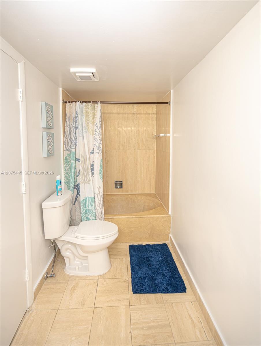 1201 S Ocean Drive 904s Property Photo 32