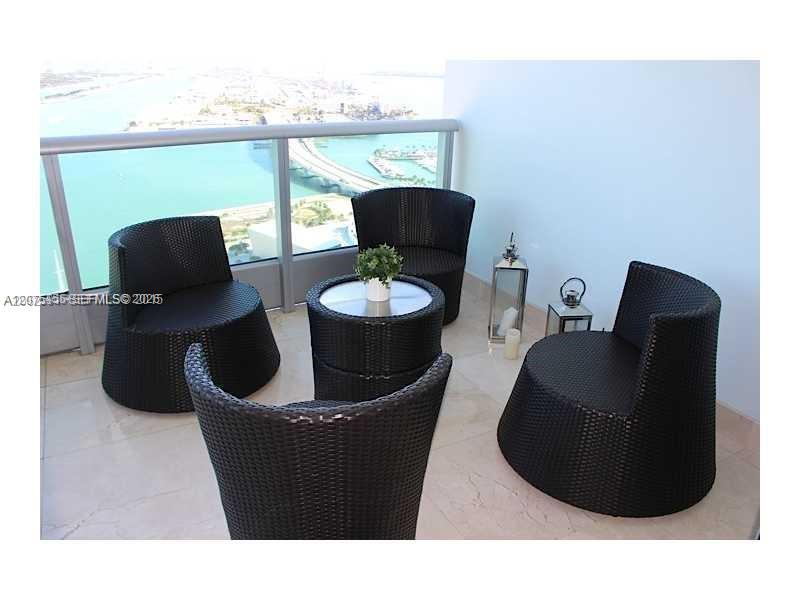 900 Biscayne Boulevard 4207 Property Photo 15