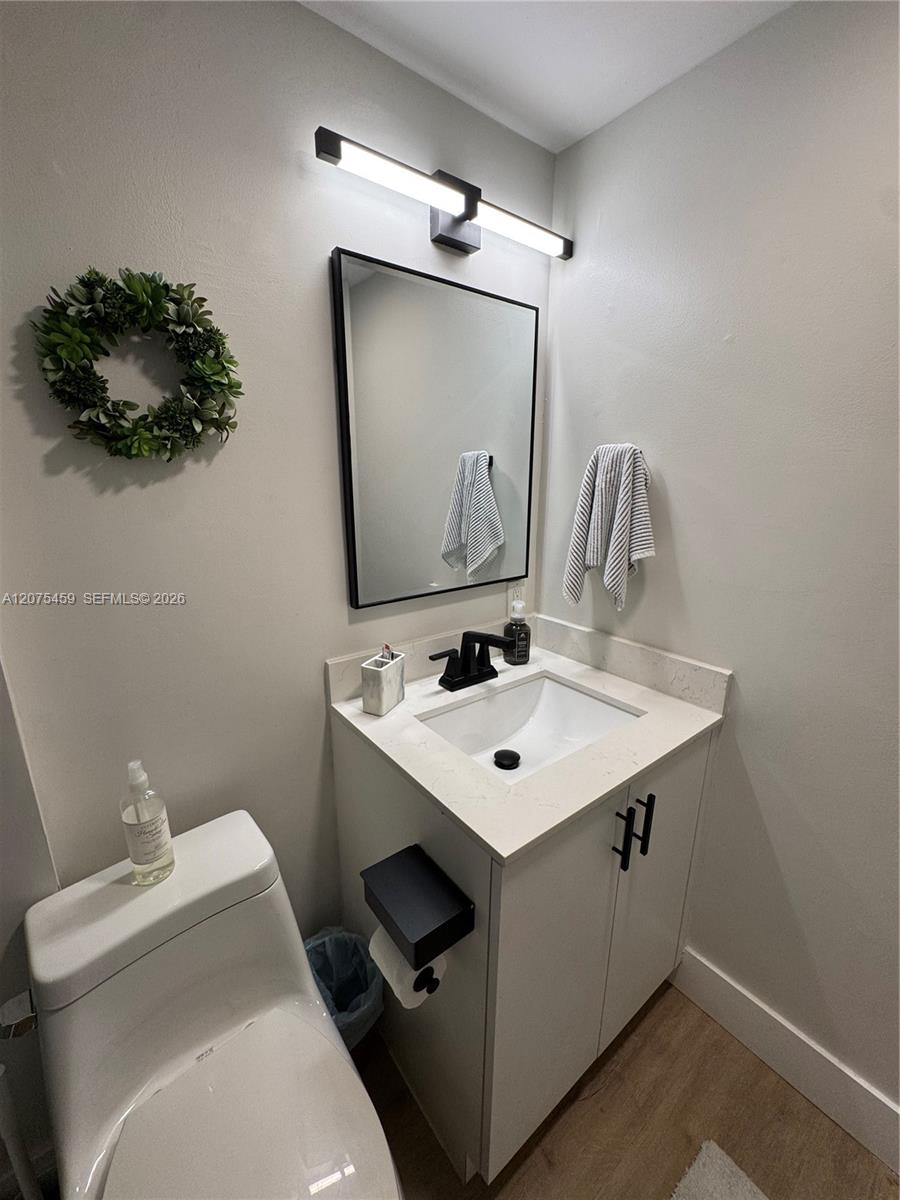 2420 Diana Drive 402 Property Photo 13