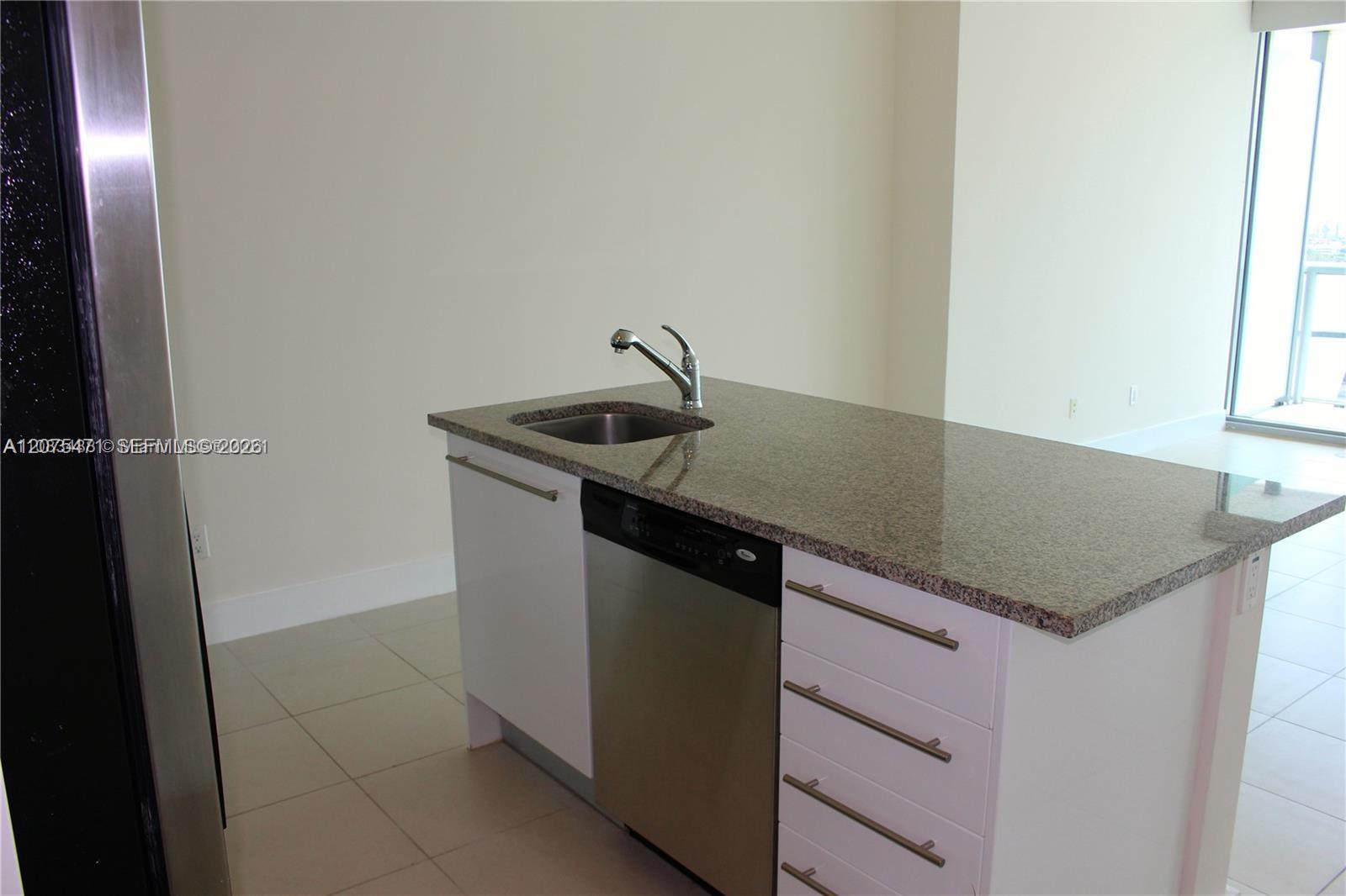 888 Biscayne Boulevard 1806 Property Photo 6