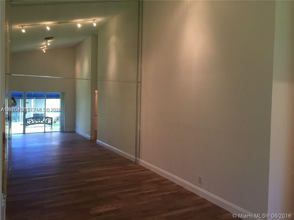 5201 Sw 31st Avenue 225 Property Photo 10