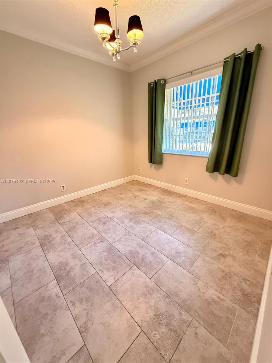 5201 Sw 31st Avenue 225 Property Photo 11