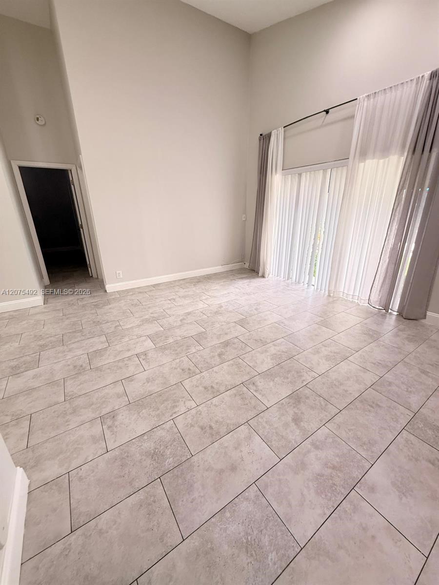 5201 Sw 31st Avenue 225 Property Photo 12
