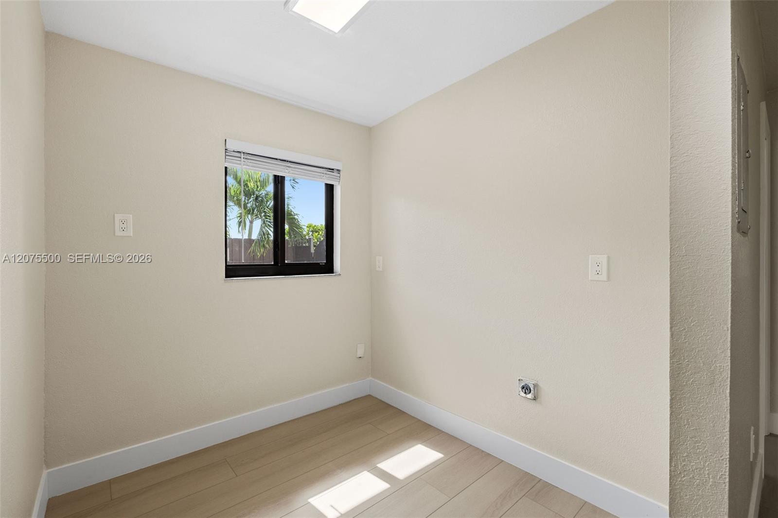 1391 Nw 18th Street Property Photo 28