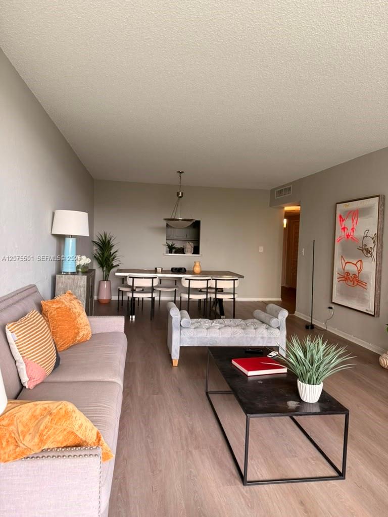19380 Collins Avenue 317 Property Photo 3