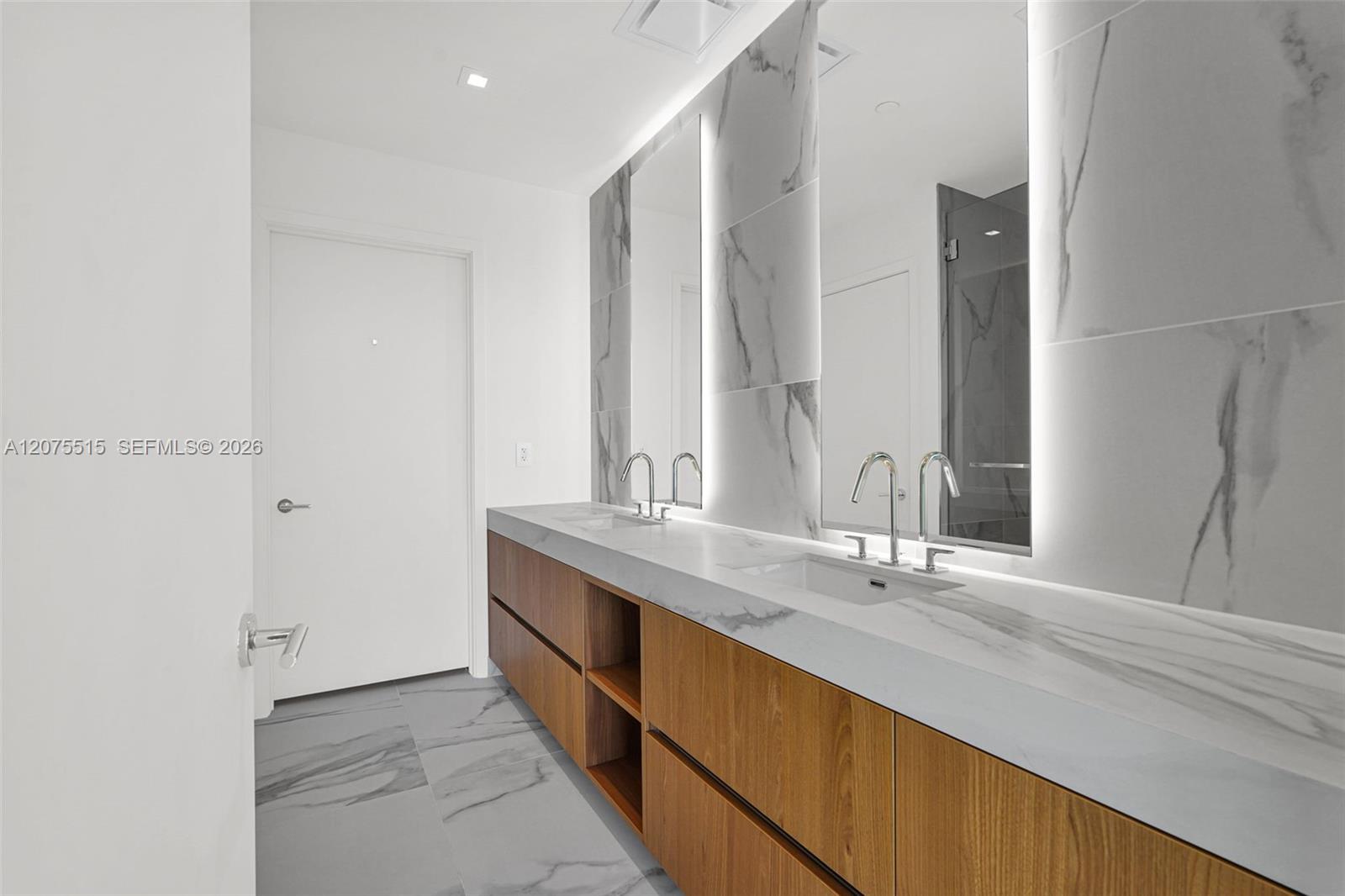 1400 Biscayne Boulevard 1706 Property Photo 13