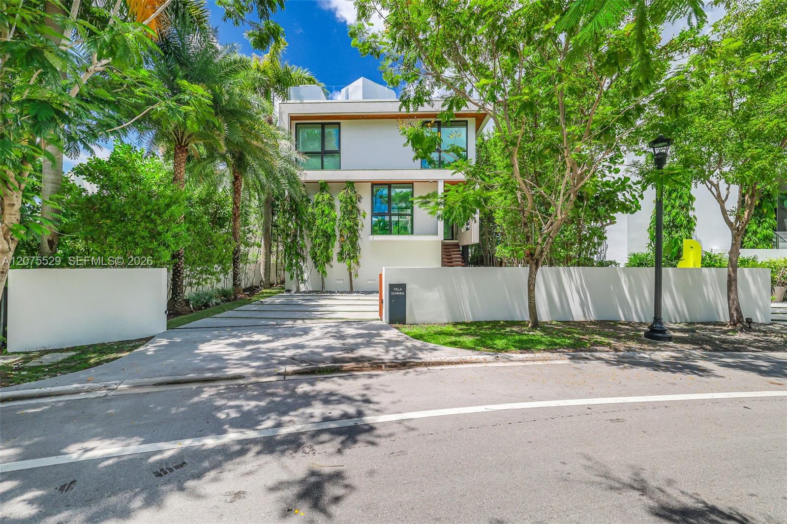 288 Palm Avenue Property Photo 2
