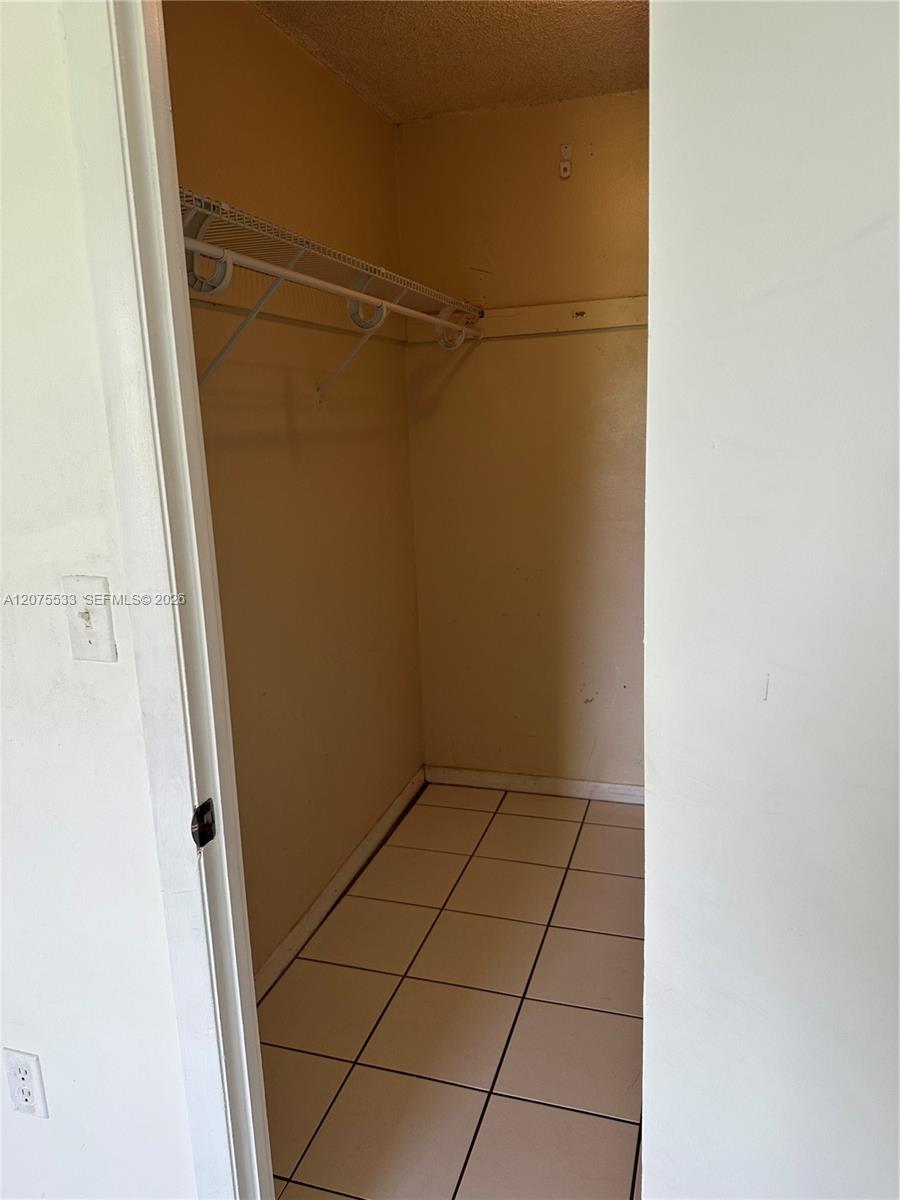 A12075533 Property Photo 14