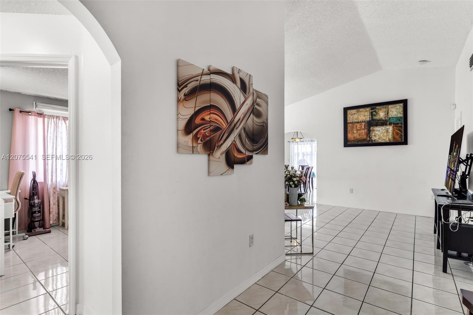 18230 Sw 143rd Court Property Photo 3