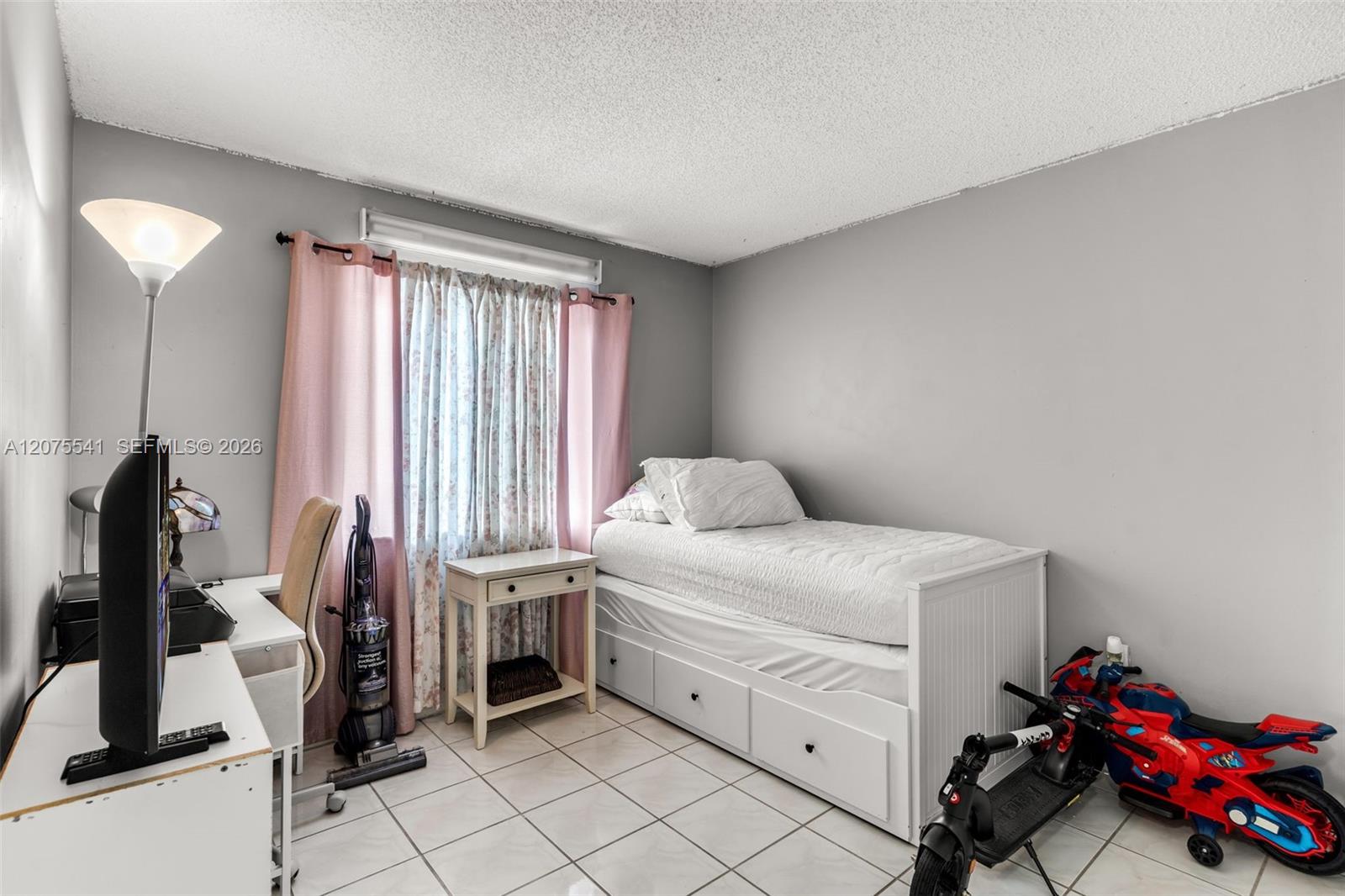 18230 Sw 143rd Court Property Photo 11