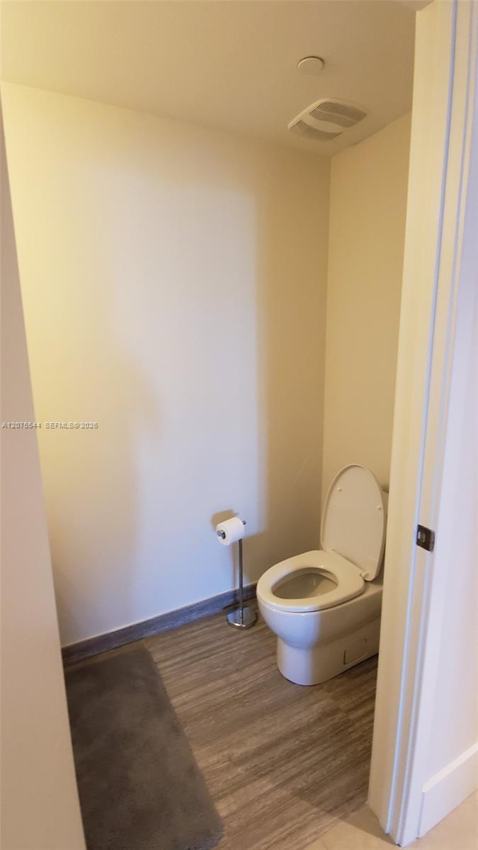 1010 Brickell Avenue 2511 Property Photo 15