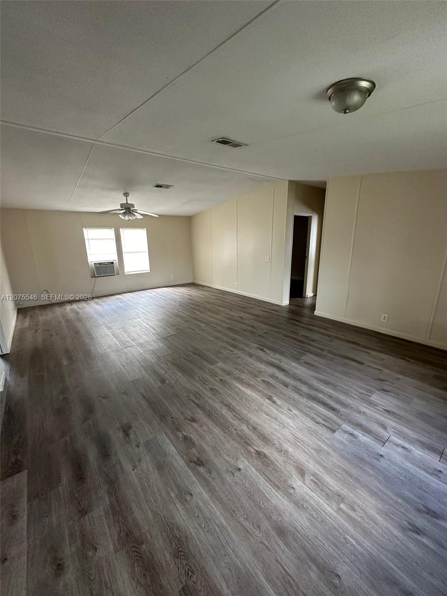 10128 Marlin Drive H Property Photo 2