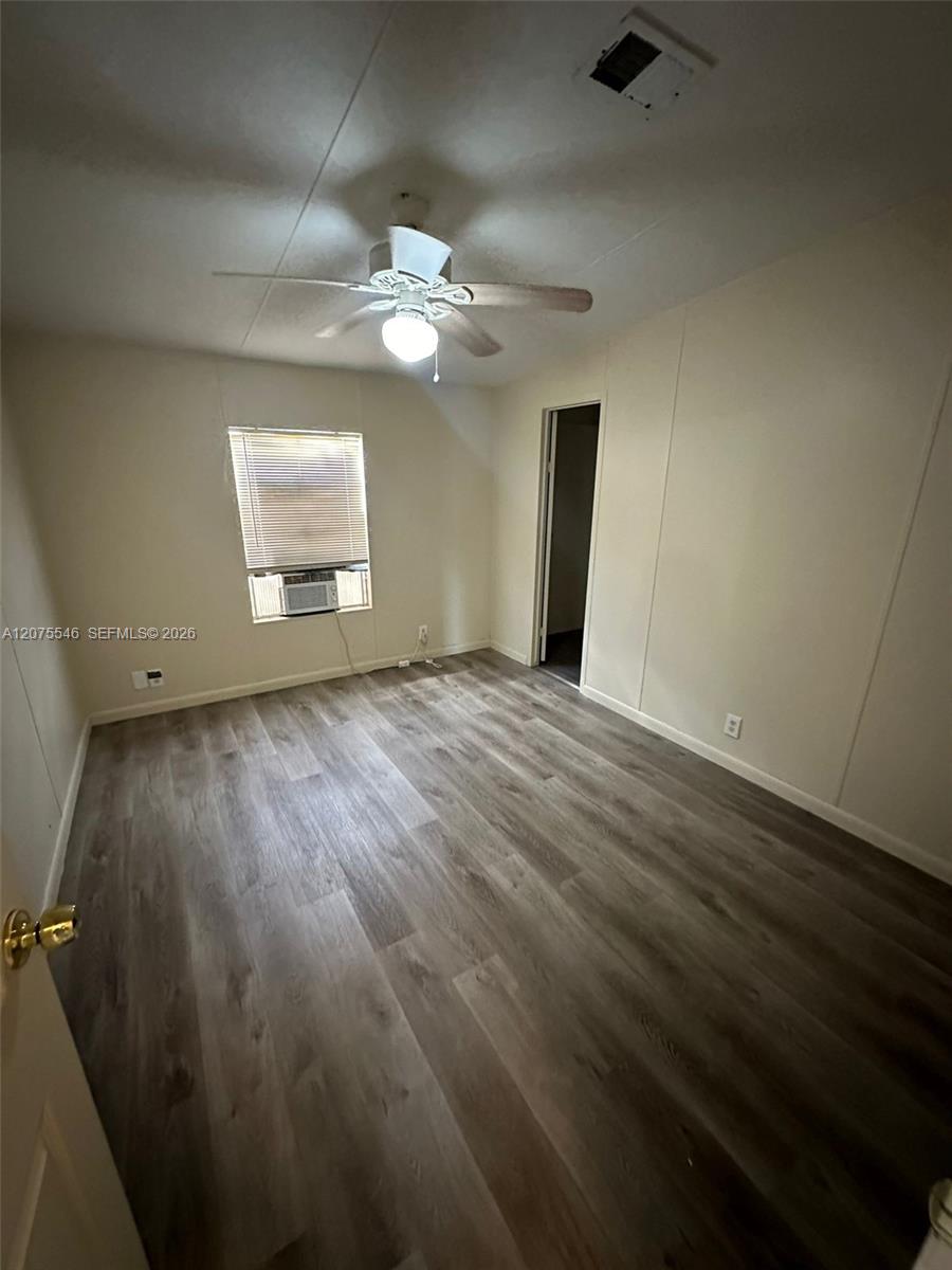 10128 Marlin Drive H Property Photo 20