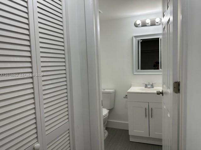 A12075552 Property Photo 10