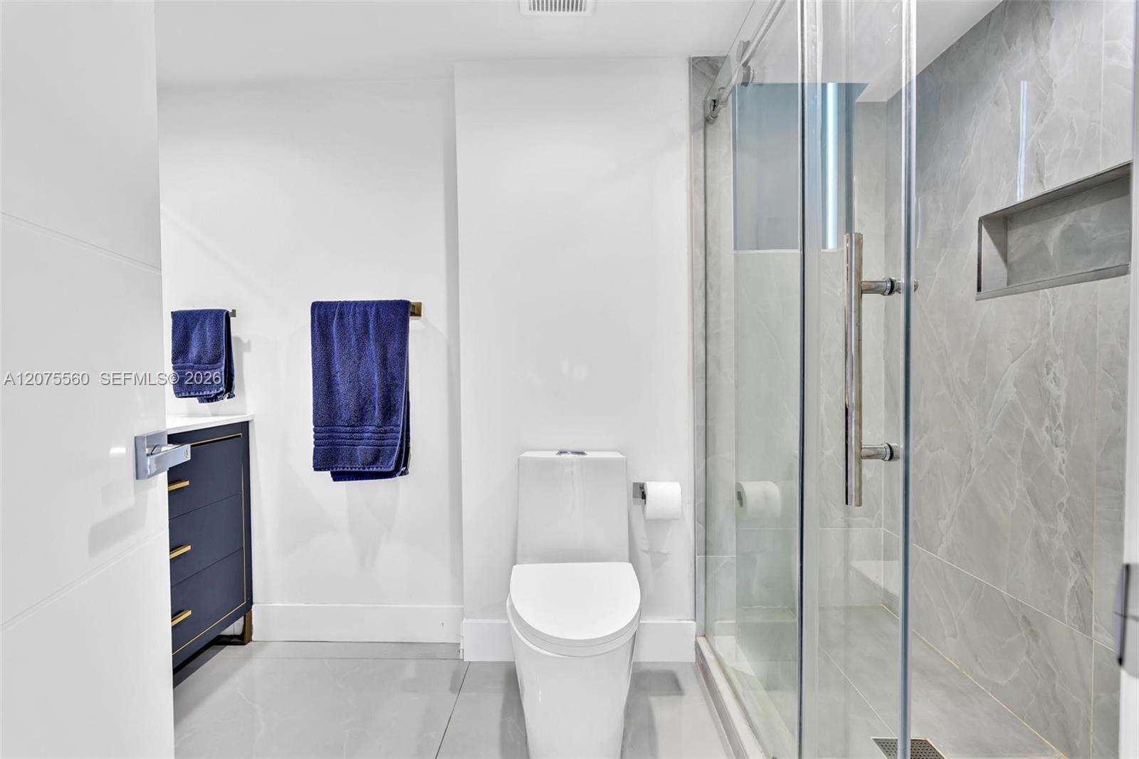 3370 Hidden Bay Drive 815 Property Photo 48