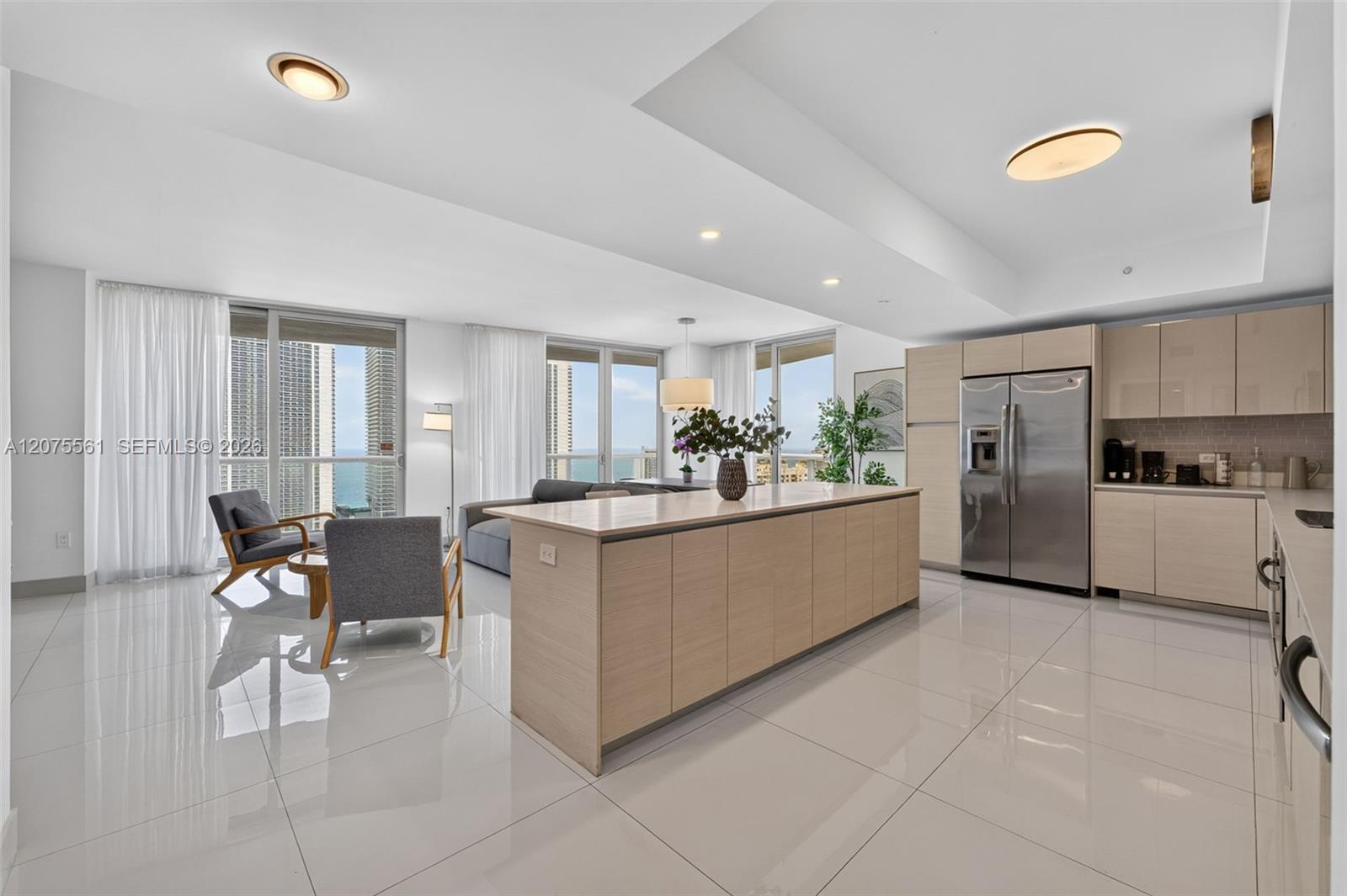 2600 E Hallandale Beach Boulevard 2510 Property Photo 11