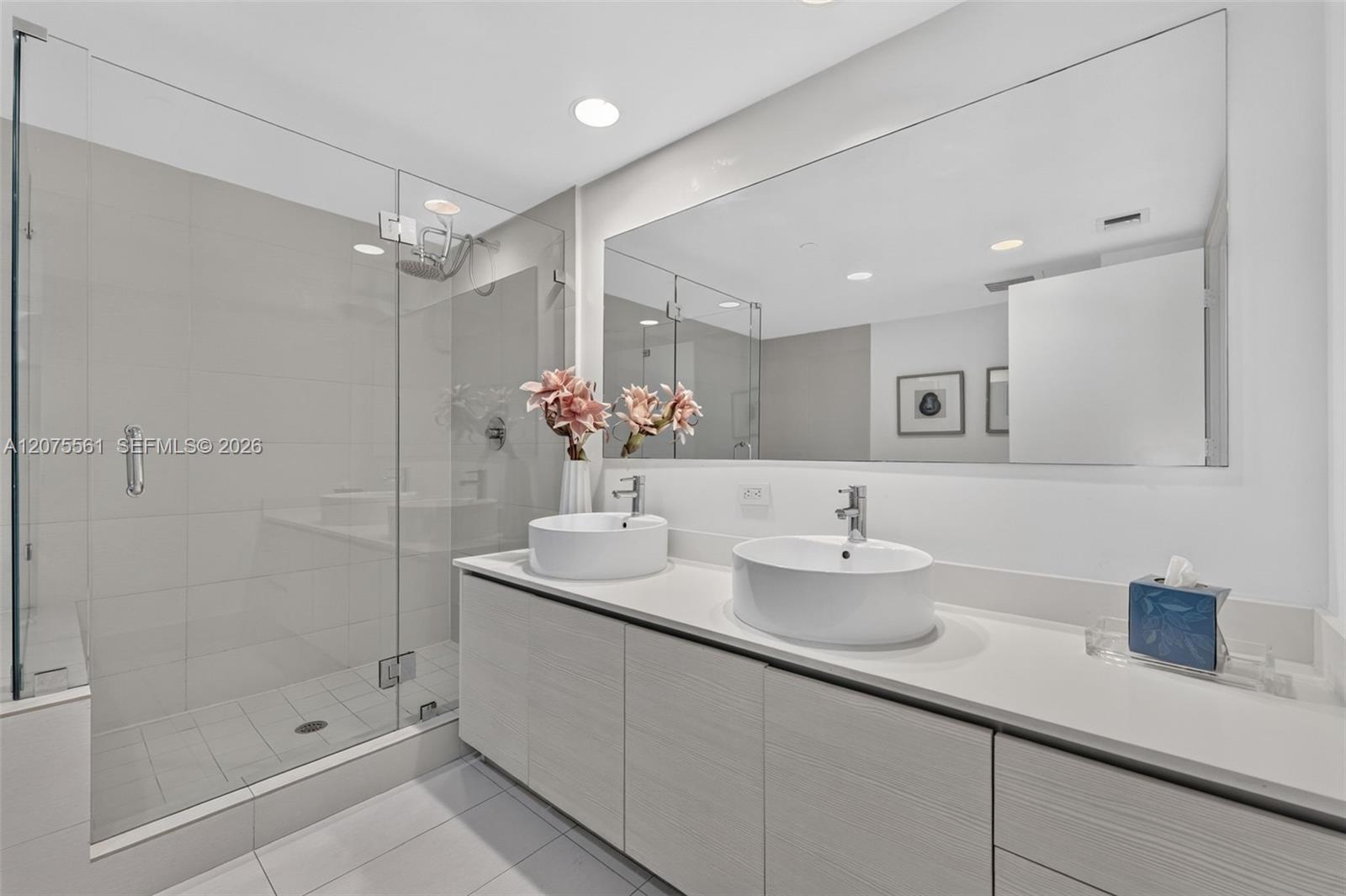 2600 E Hallandale Beach Boulevard 2510 Property Photo 15