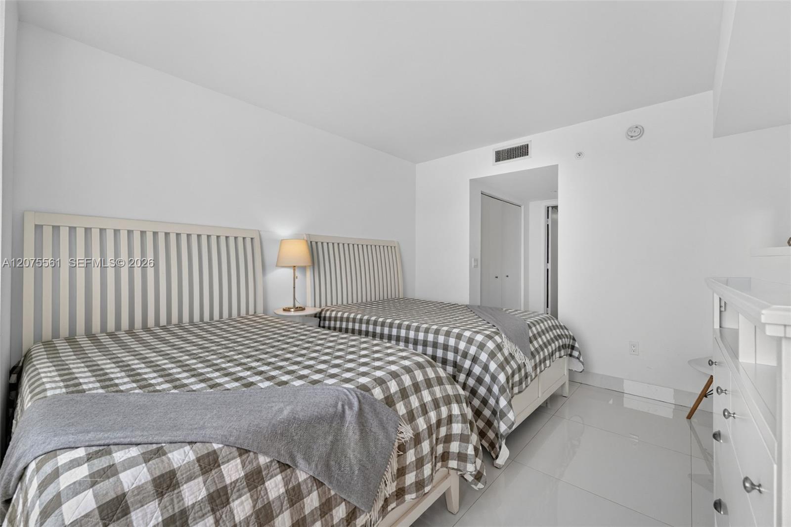 2600 E Hallandale Beach Boulevard 2510 Property Photo 21