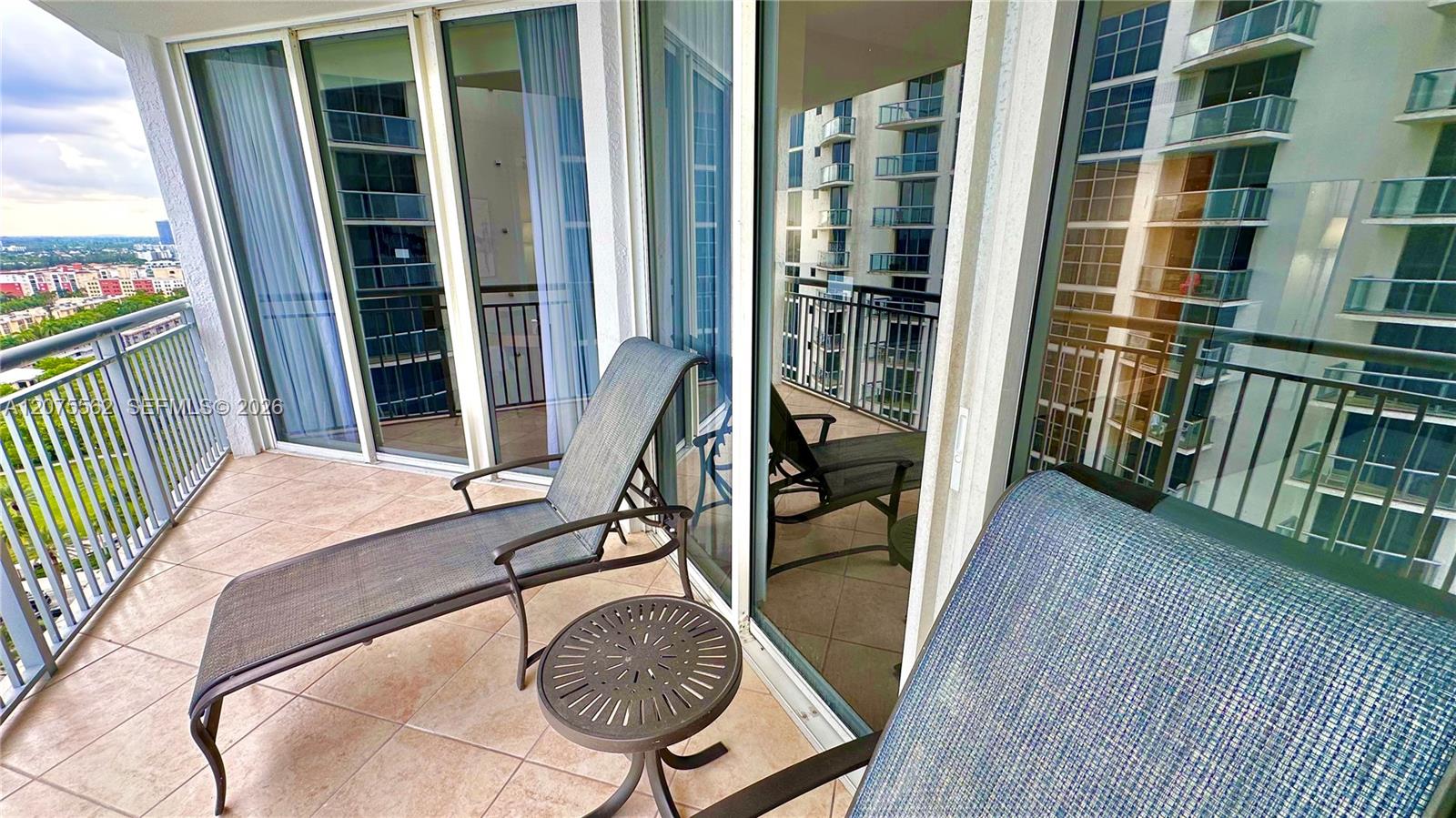 17375 Collins Avenue 2003 Property Photo 38