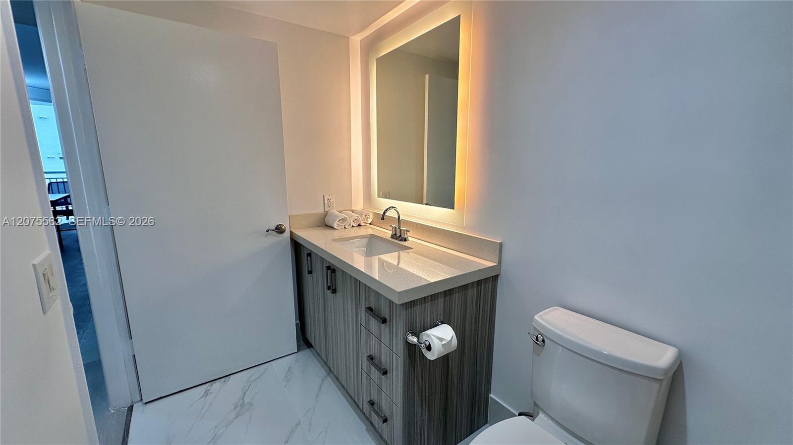 17375 Collins Avenue 2003 Property Photo 59
